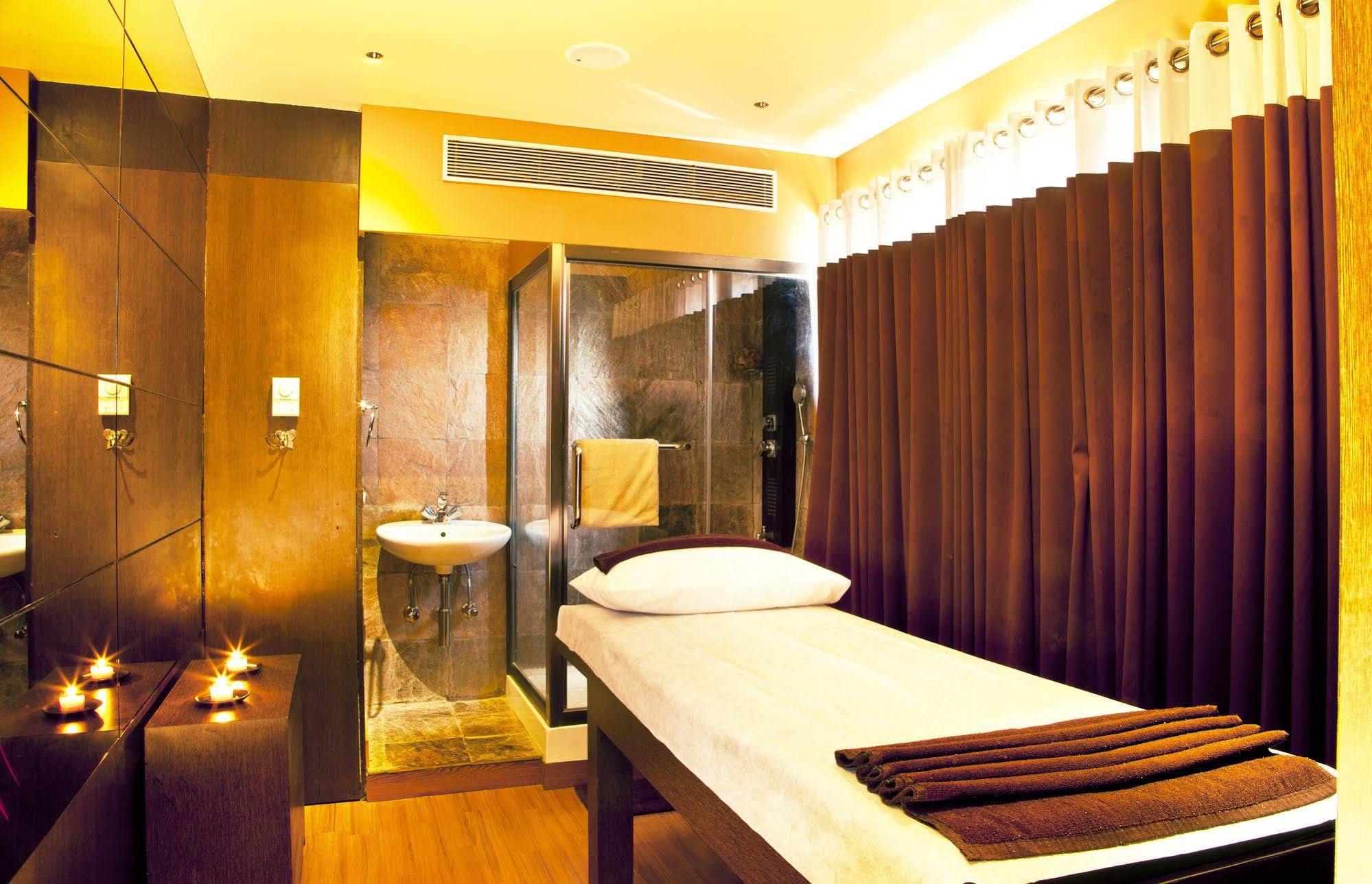Octave Hotel & Spa - Sarjapur Road Bangalore Exterior photo